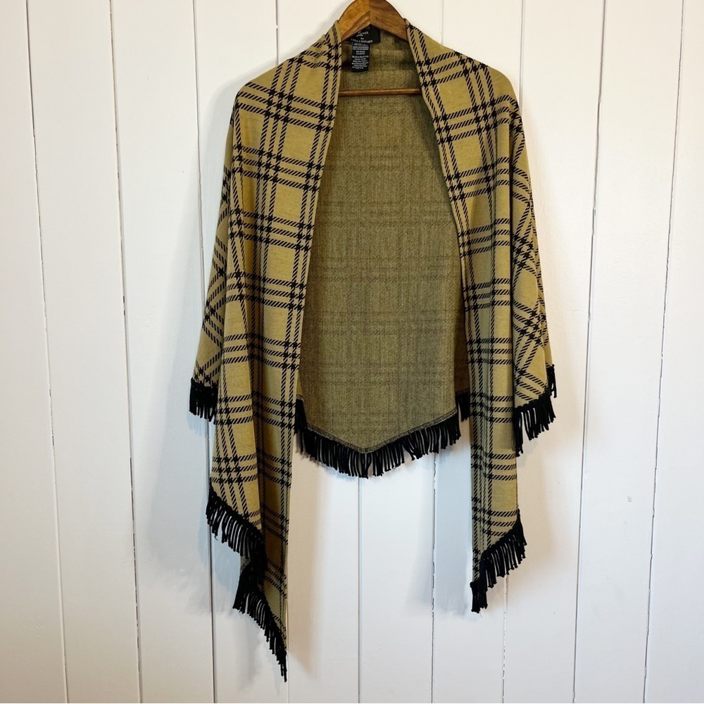 Lennie for Nina Leonard Off Yellow Plaid with Fringe Shawl. Size OS.